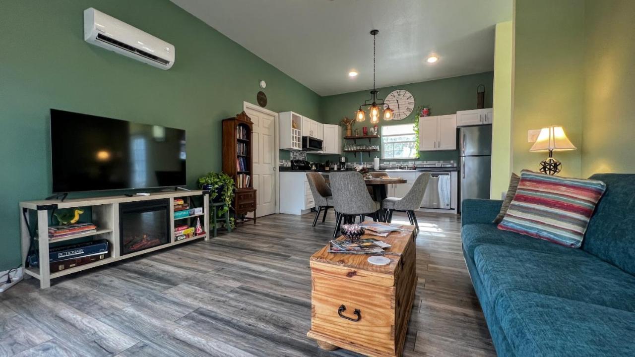 Hill Country Highland'S Bluebonnet Cottage Marble Falls Eksteriør billede